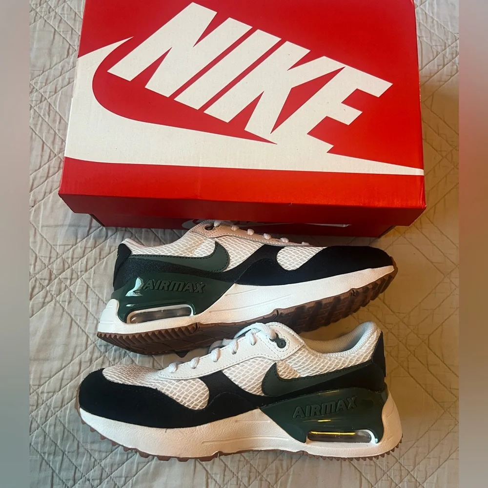 Nike Air Max SYSTM, White/Black/Barely Volt/Vintage Green, size 6Y (NIB) - Picture 3 of 11